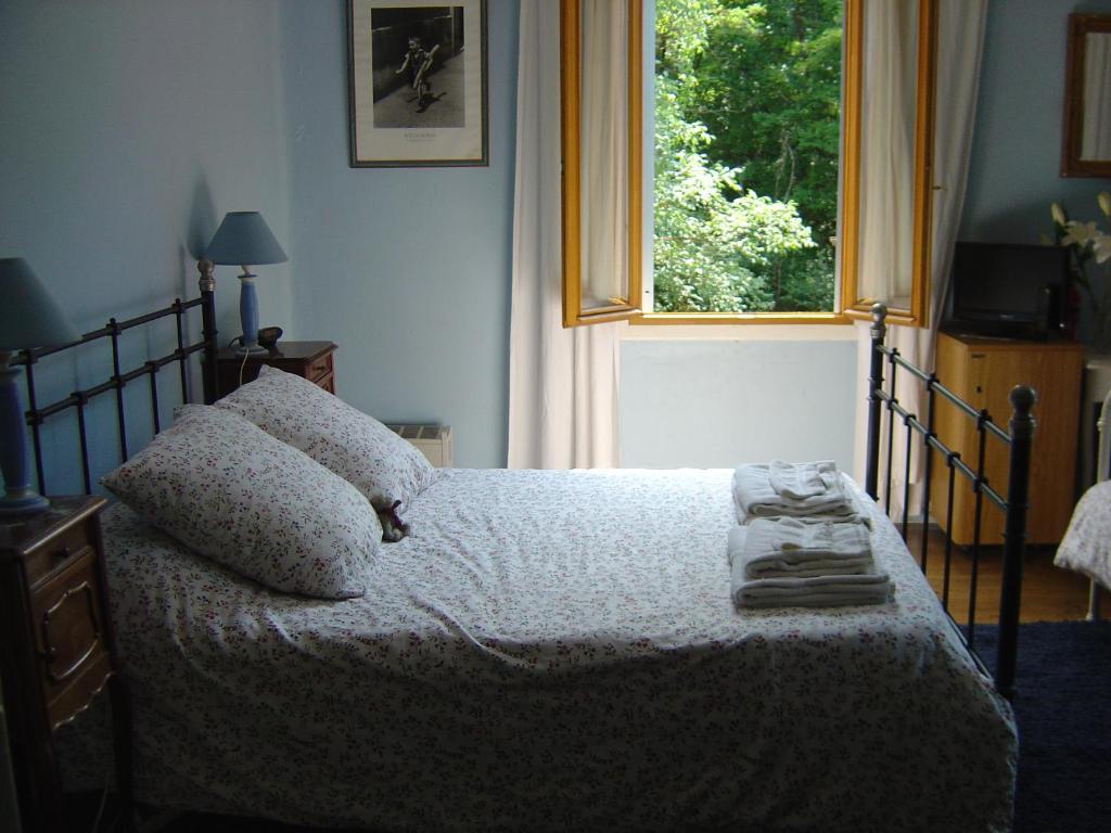 Aux Quatre Saisons Axat Bed and Breakfast Værelse billede