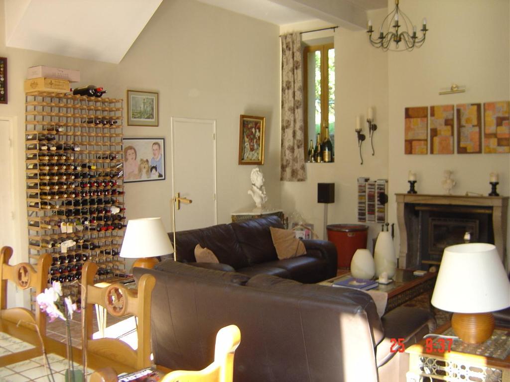 Aux Quatre Saisons Axat Bed and Breakfast Eksteriør billede